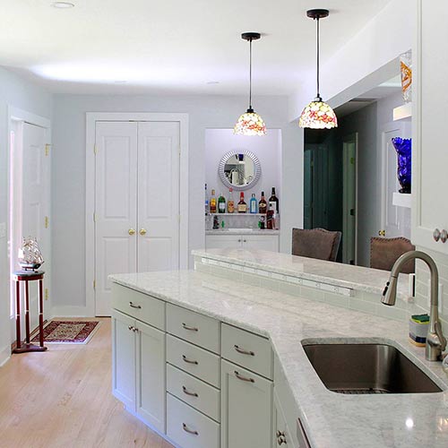 Photograph of a kitchen in Niantic, Connecticut.